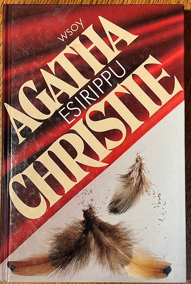 Esirippu - Agatha Christie