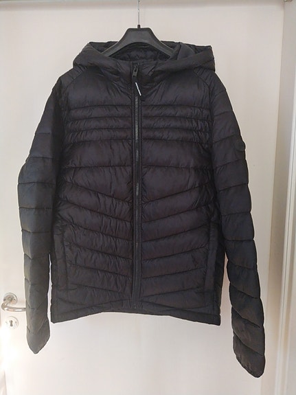 Jack&Jones kevyt toppatakki M musta