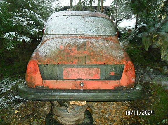 Myyn 198e Saab 96 vm-77 / vaihto Solifer SM vm-80--88 mopon osiin.
