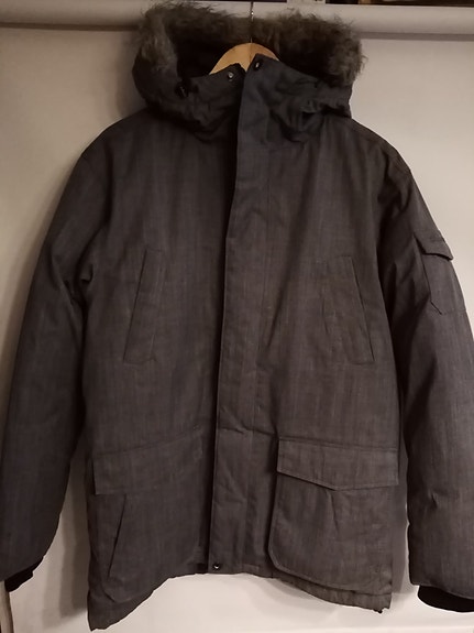 Product image 1 of 9