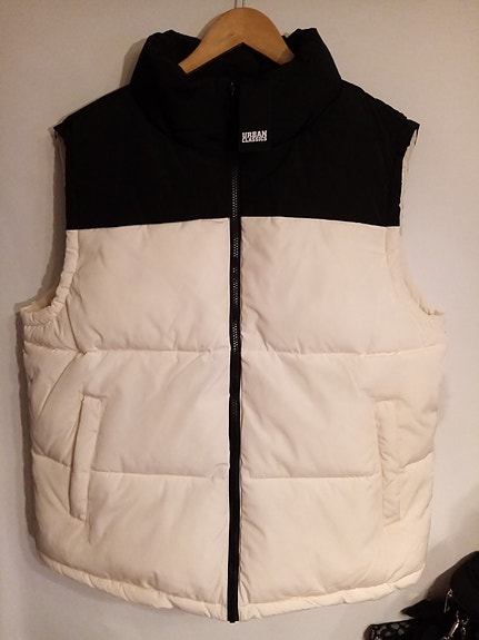 Product image 1 of 9