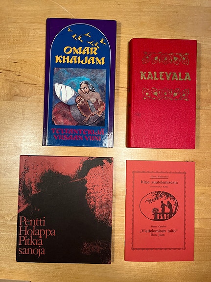 Omar Khaijam ja Holappa ym. runokirjoja
