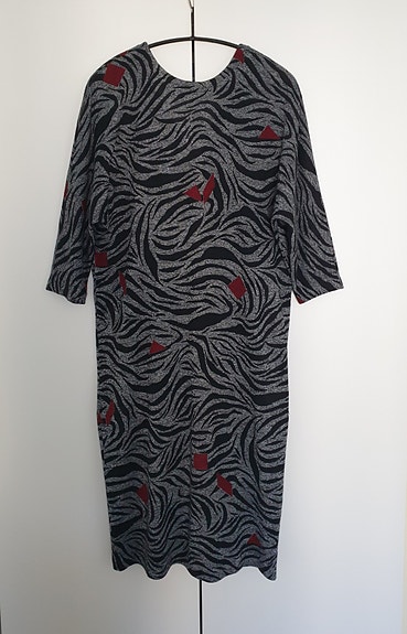 Naisten mekko 3/4-hiha koko M-L