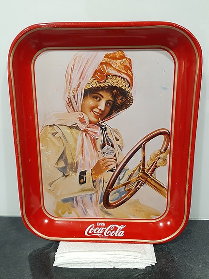 Vanha Coca Cola -tarjotin