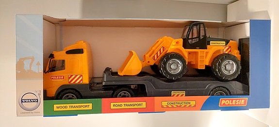 UUSI Volvo kuljetusrekka ja kauhakuormaaja (76 cm) -setti