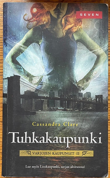Varjojen kaupungit. II, Tuhkakaupunki Cassandra Clare