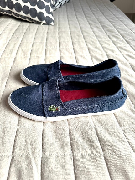 Lacoste kengät 37