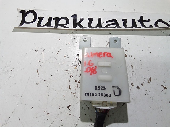 Nissan almera n15 keskuslukituksen rele 1998