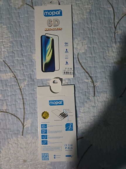 näytön suojakalvo  iphone 15pro  ja samsung S24