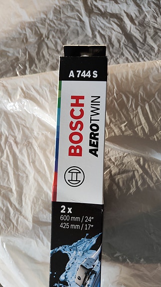Bosch Aerotwin pyyhkijän sulat 600mm & 425mm
