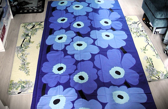 Marimekko Unikko pöytäliina, uusi paketissaan