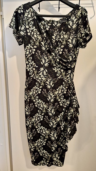 Lady Vintagen mekko