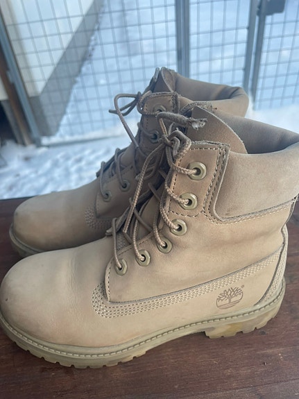 Naisten/tyttöjen Timberland nilkkurit, koko 35