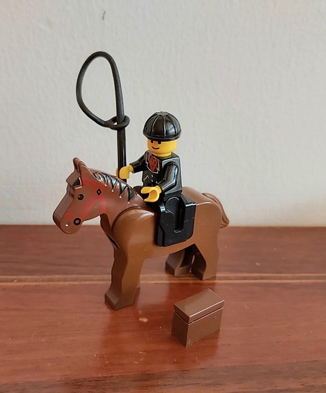Lego hevonen ja ratsastaja 80-luku
