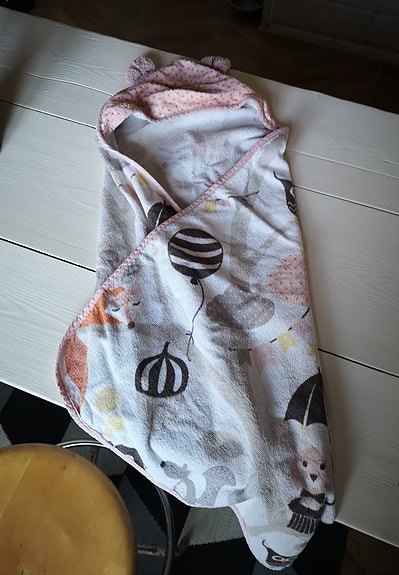 Product image 1 of 2
