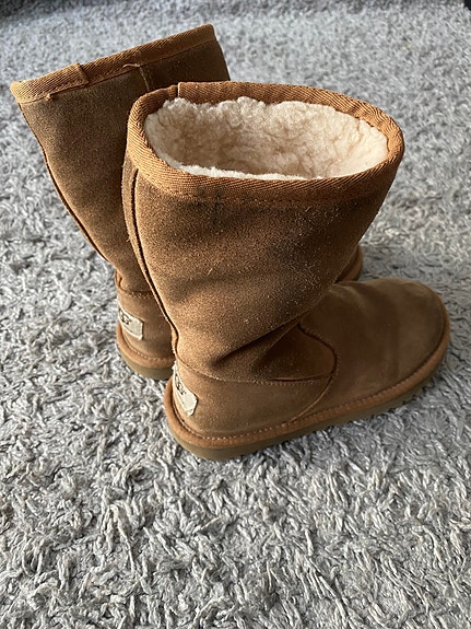 Ugg talvikengät 30