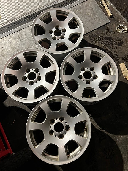 Bmw e60/61 xdrive 16" vanteet