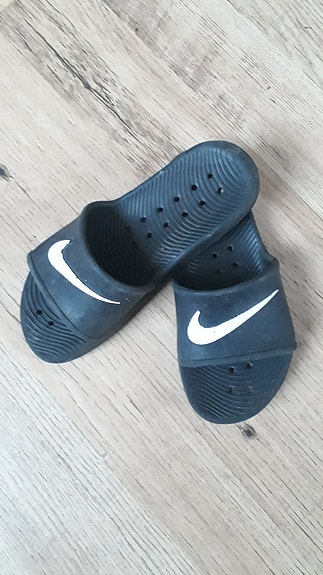 Nike-sandaalit 36