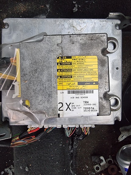 Toyota avensis Airbag keskusyksikkö 2007