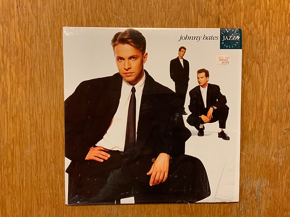 Johnny Hate Jazz LP