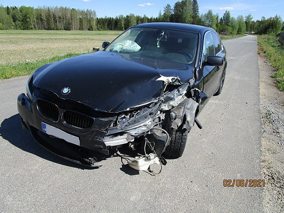 BMW E60 520i -04