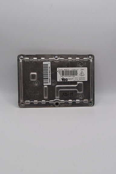 Volvo V70 -07 Xenon ballast 89035113