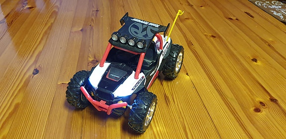 Paristoilla toimiva auto