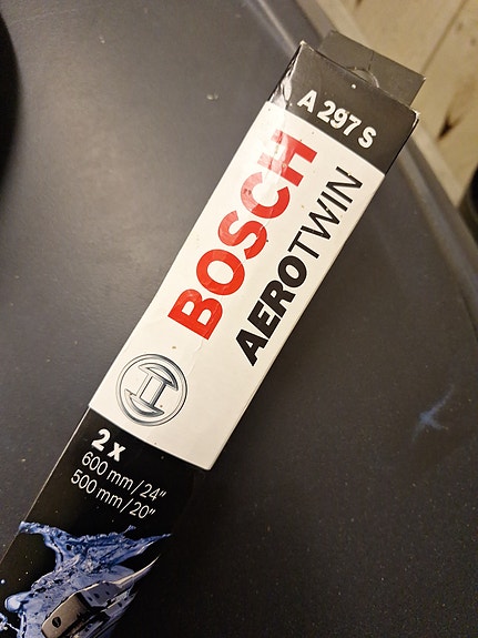 Product image 1 of 2
