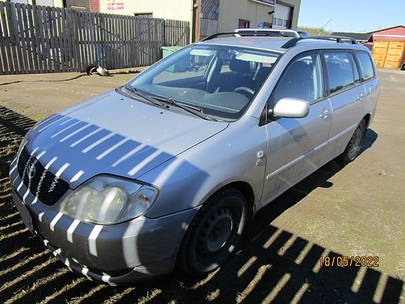 Toyota Corolla 2.0 D-4D farm. -03