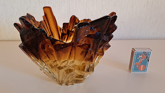 Lasikulho Kiulu Humppila Pertti Santalahti