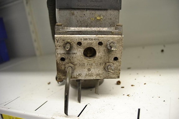 Mb Vito 638 96-03 abs pumppu