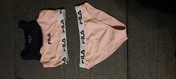 Fila bikinit