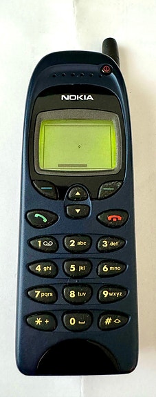 Nokia 6150 GSM-puhelin