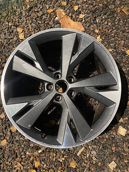 1kpl Audi Q4 E-Tron vanne