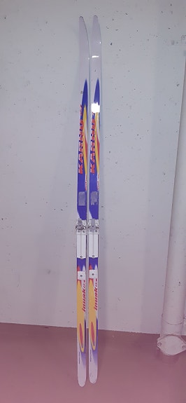 Karhu sukset 180, Salomon siteillä