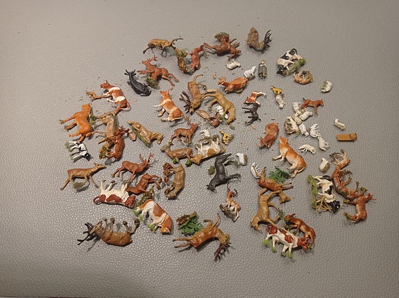 Figuurit Vol 16: 65-70 (noin) eläinfiguuria (H0)