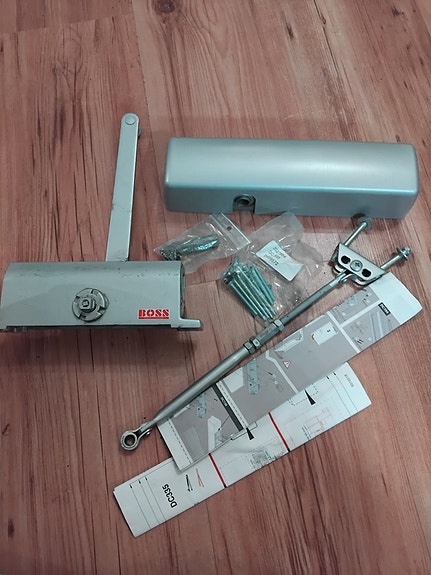 Product image 1 of 4