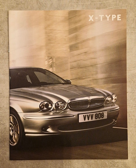 Jaguar X-Type -esite 2007