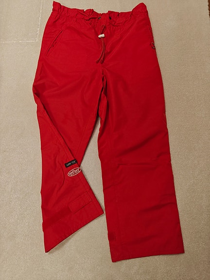 Naisten goretex housut kokoa 50
