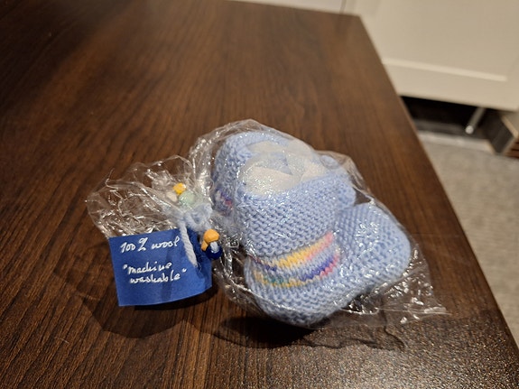 Product image 1 of 2