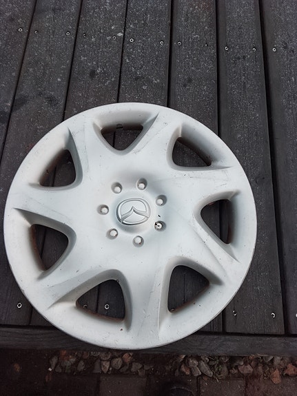 MAZDA 14" PÖLYKAPSELI