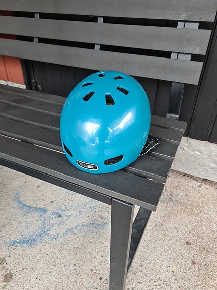 Nutcase lasten pyöräilykypärä