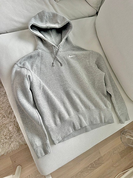 Nike harmaa oversized huppari XS