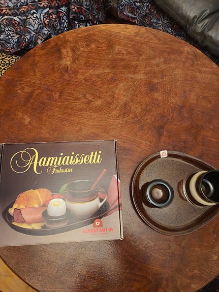Kermansaven, aamiaissetti käyttämätön
