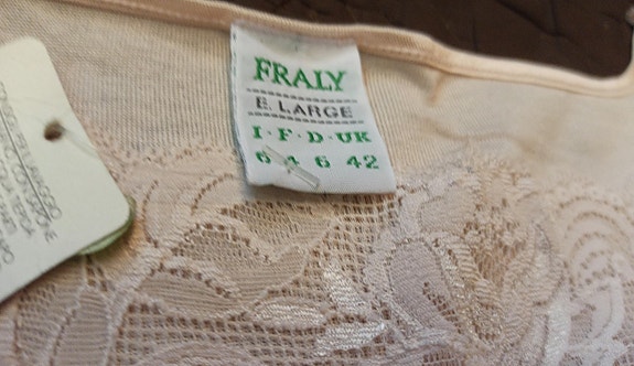 Uusi vaaleanpunainen pitsipaita Fraly, koko L