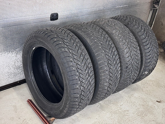 235 55 R18 Urasyvyys 9mm Nokian Hakkapeliitta 10 SUV 104T