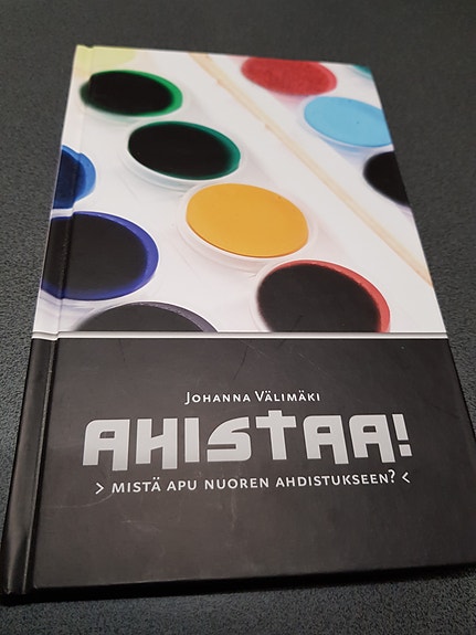 Ahistaa! Johanna Välimäki.