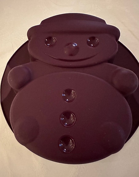Tupperware silikoninen kakkuvuoka lumiukko