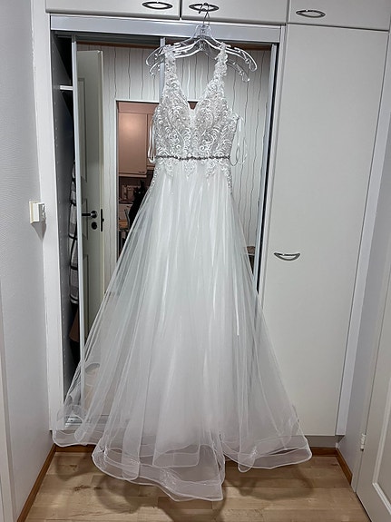 Product image 1 of 10