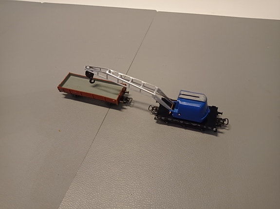 2x Märklin-vaunua - 1x nosturivaunukokonaisuus (H0)